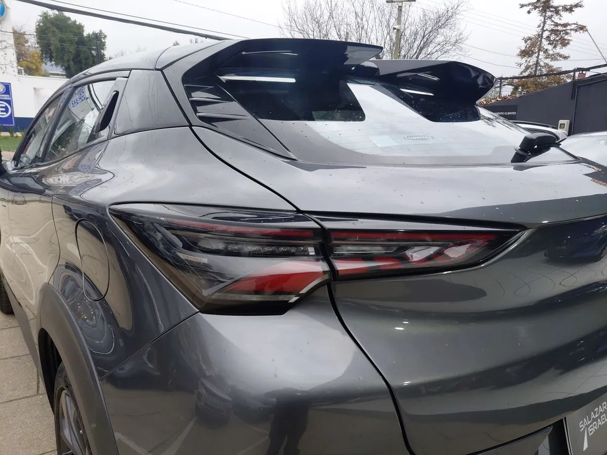Changan Uni-T 1.5 Elite 4x2 At 5p año 2023