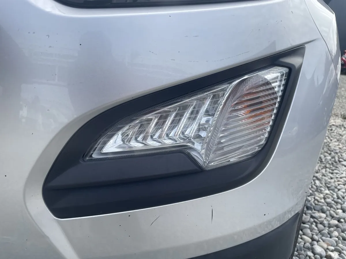 Ford Ecosport 1.5 Se 4x2 Mt 5p año 2018