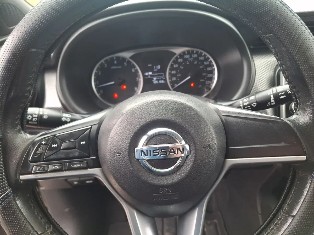 Nissan Kicks 1.6 Advance 4x2 Mt 5p año 2017