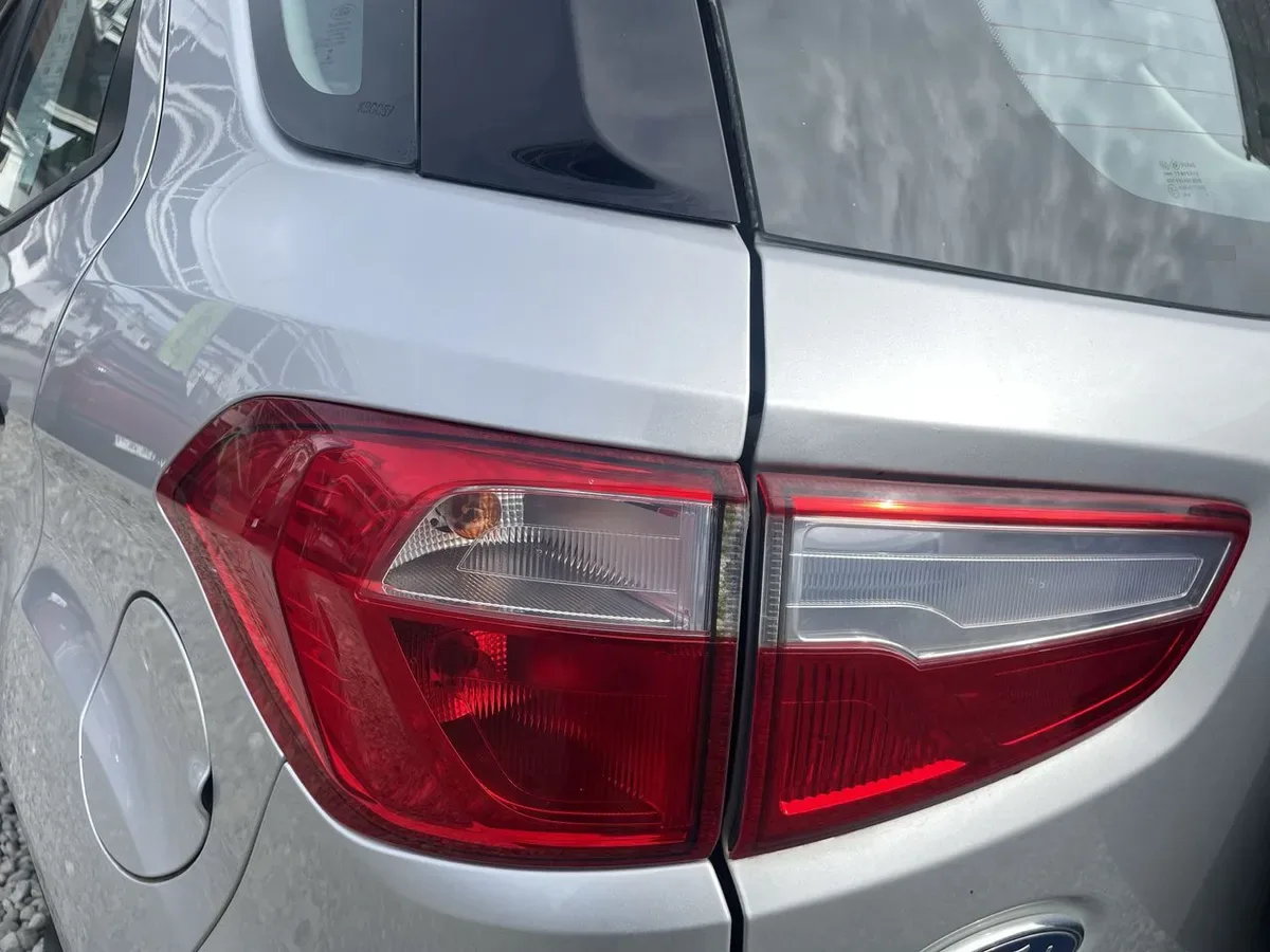Ford Ecosport 1.5 Se 4x2 Mt 5p año 2018