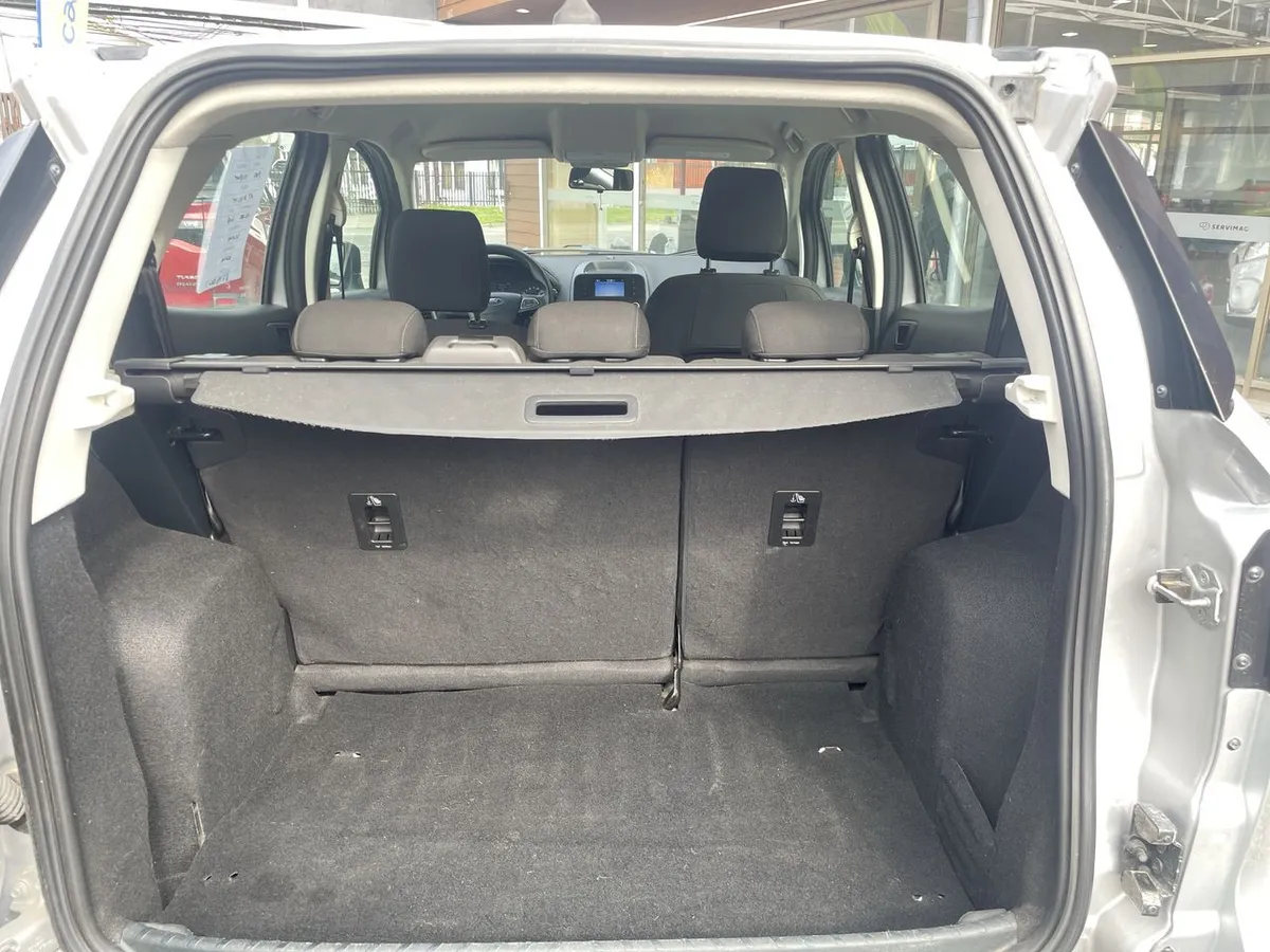 Ford Ecosport 1.5 Se 4x2 Mt 5p año 2018