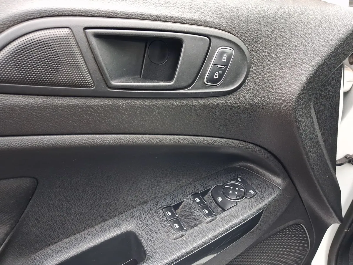 Ford Ecosport 1.5 S 4x2 Mt 5p año 2019