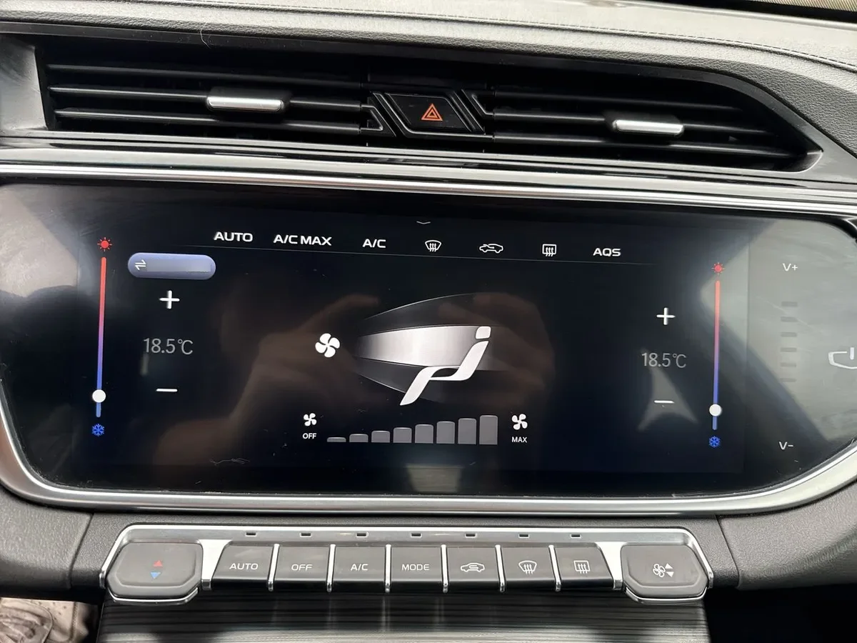 Geely Azkarra 1.5t Comfort 4x2 6at 5p año 2022