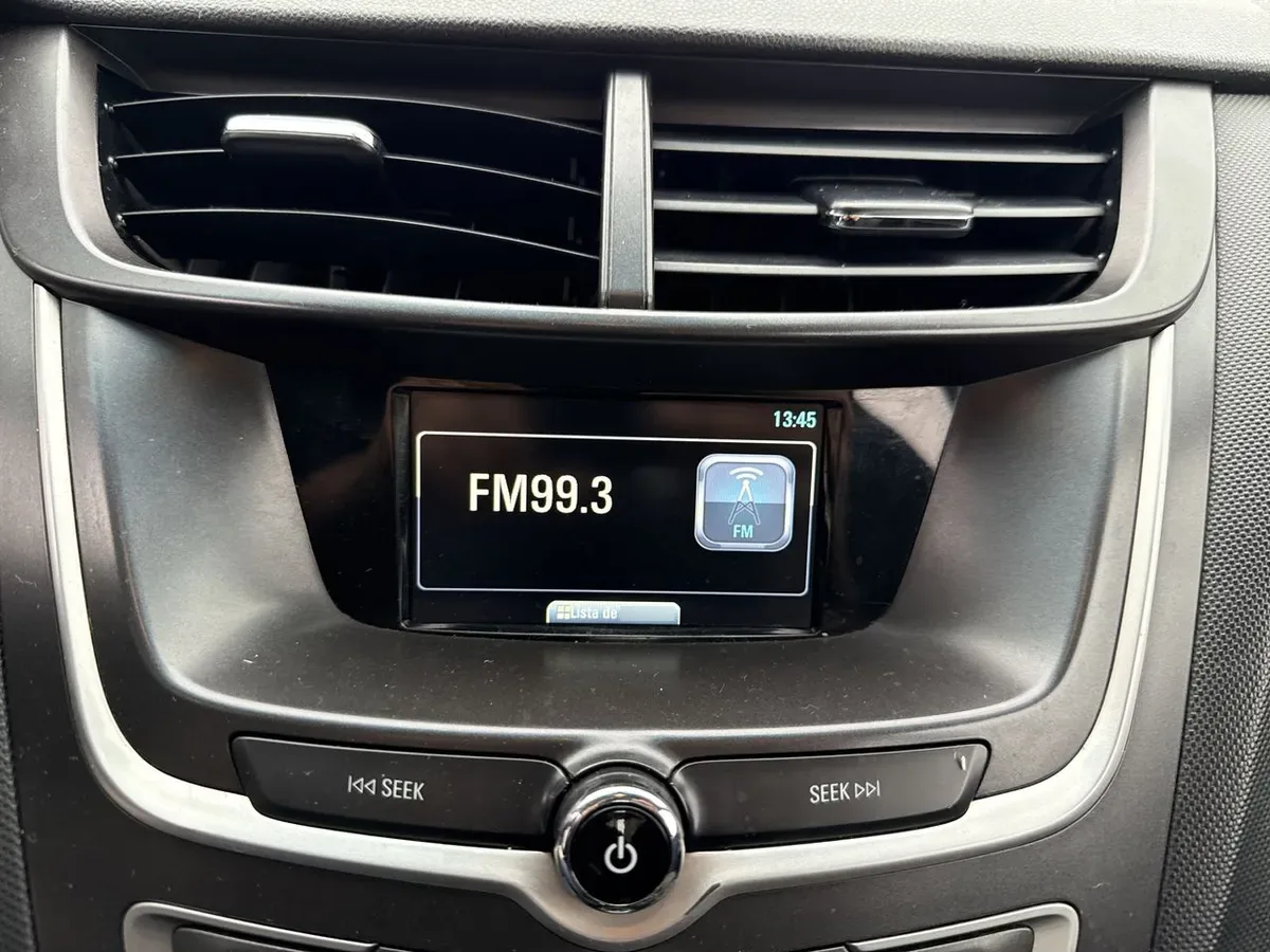 Chevrolet Sail 1.5 Ls 4x2 Mt 4p año 2022