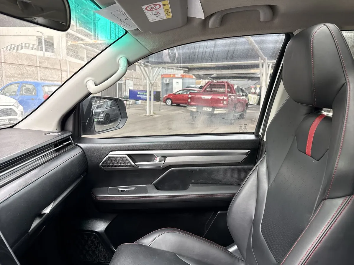 JAC T8 2.0 Advance 4x4 Diesel Mt 4p año 2025