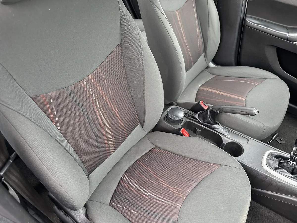 Chevrolet Sail 1.5 Ls 4x2 Mt 4p año 2022
