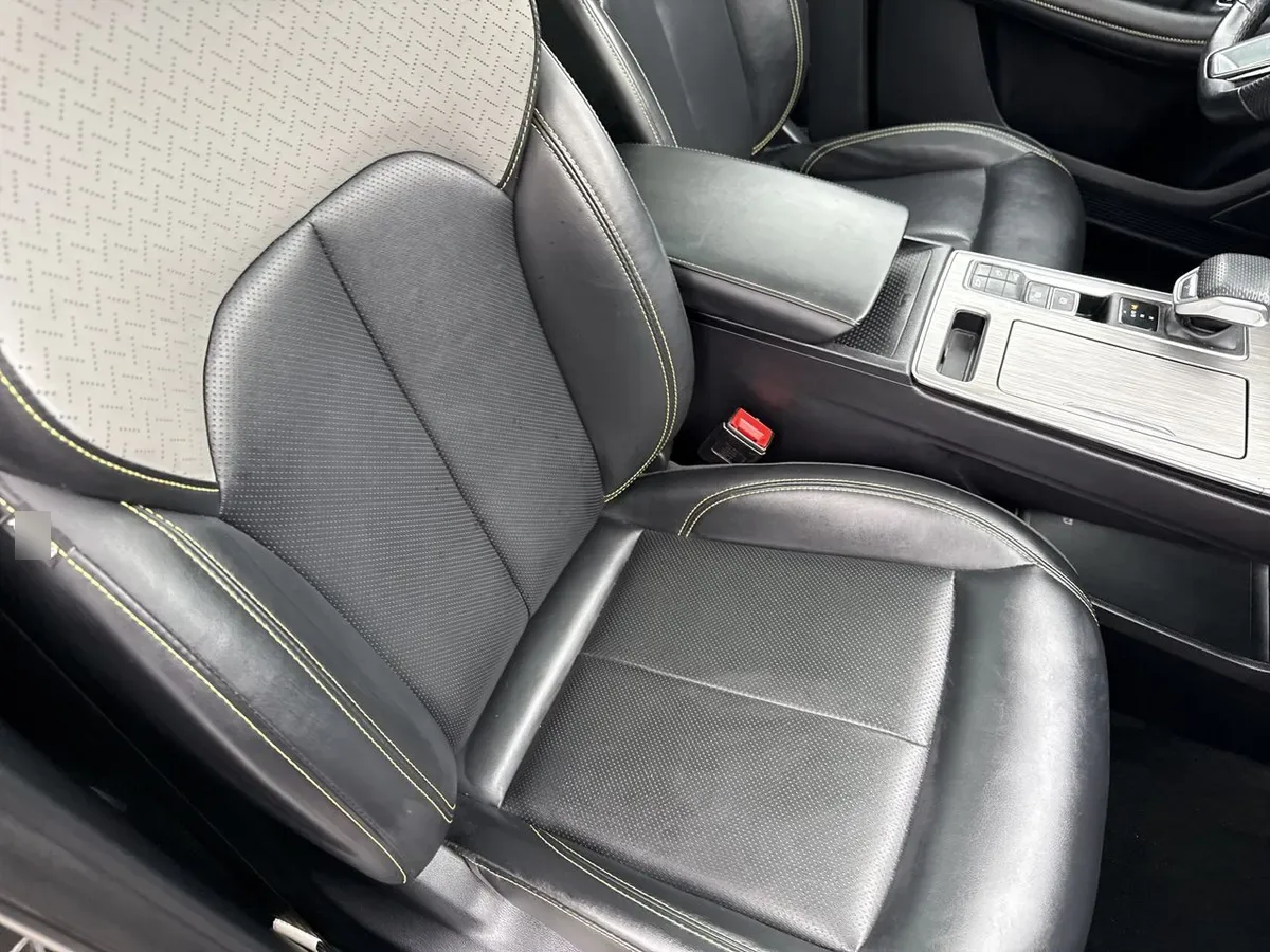 MG Mg Rx5 1.5t Dlx 2wd Dct At 5p año 2023