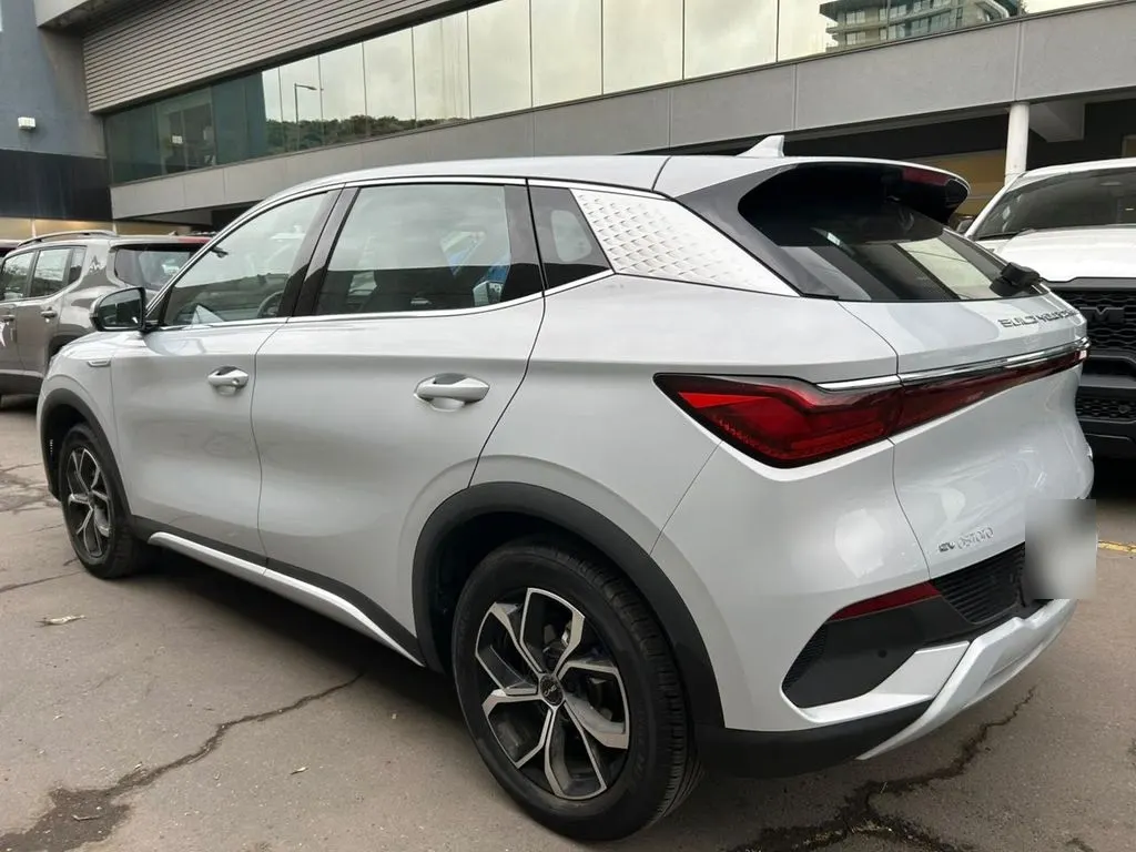 BYD Yuan Plus Electrico Gl 4x2 At 5p año 2024