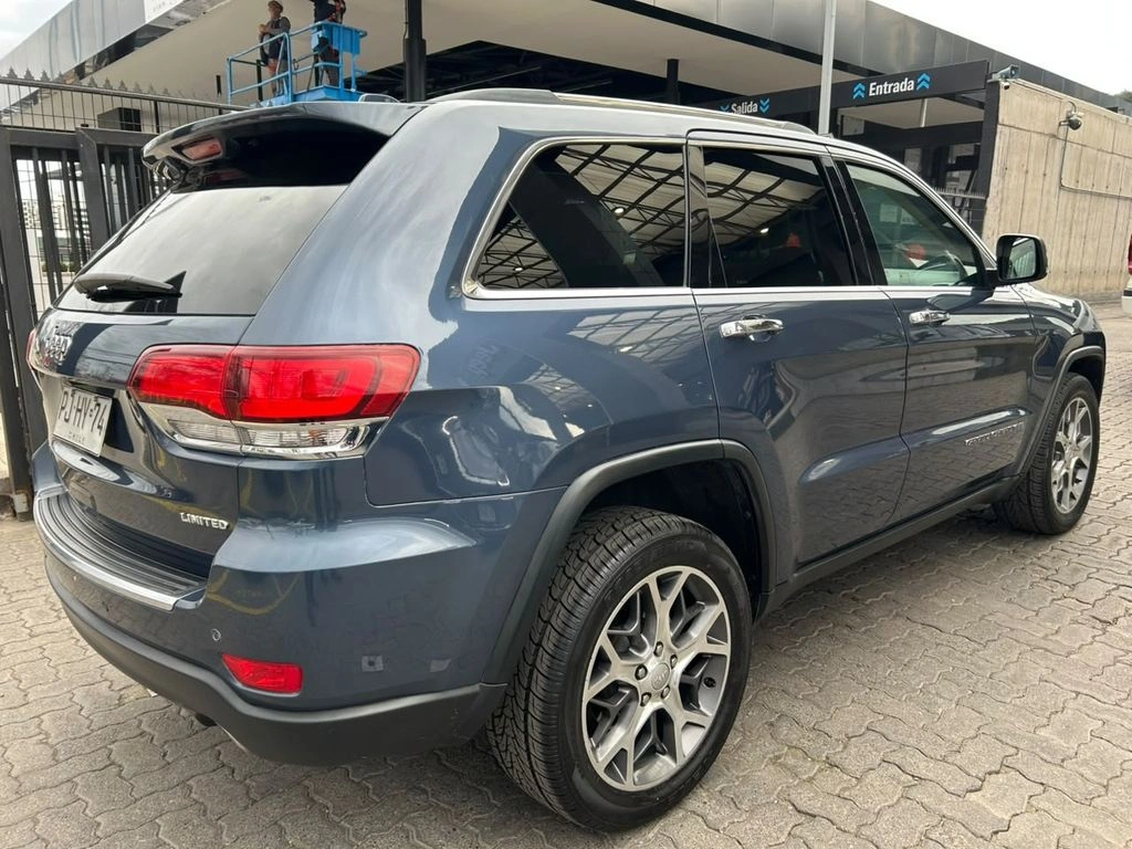 Jeep Grand Cherokee 3.6 Limited 4wd At 5p año 2021