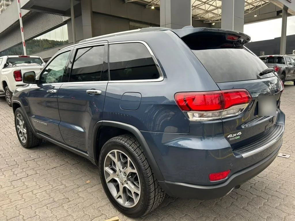 Jeep Grand Cherokee 3.6 Limited 4wd At 5p año 2021