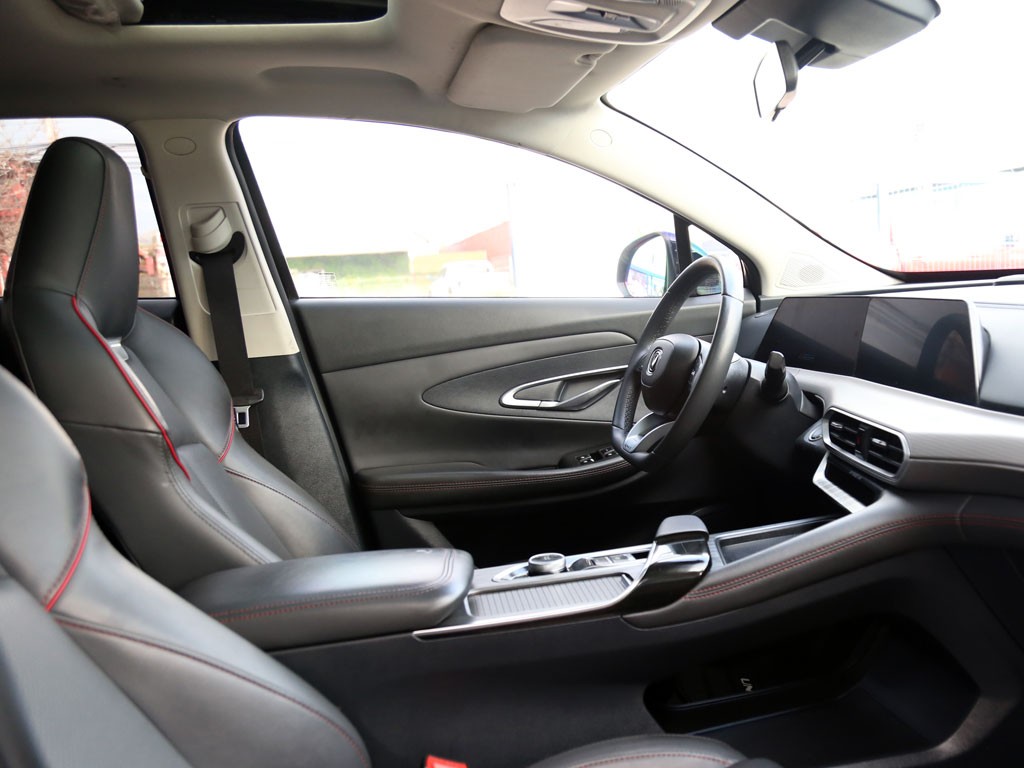 Changan Uni-T Luxury 1.5 Aut año 2023