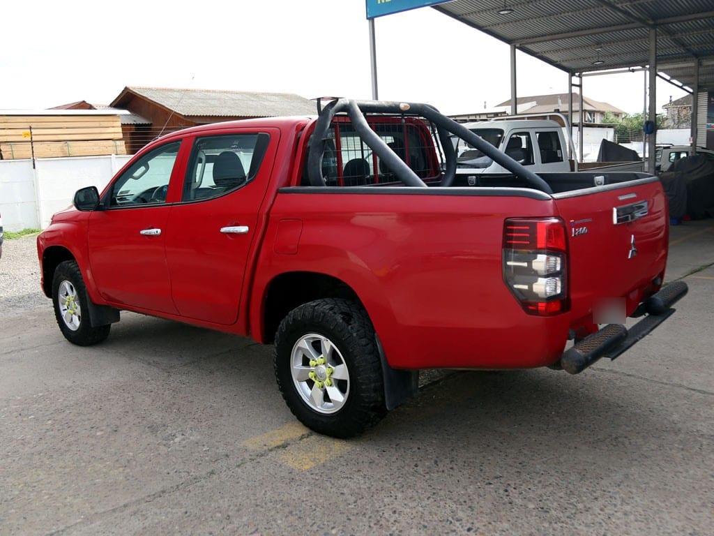 Mitsubishi L200 Katana Crt 4x4 2.4 año 2023