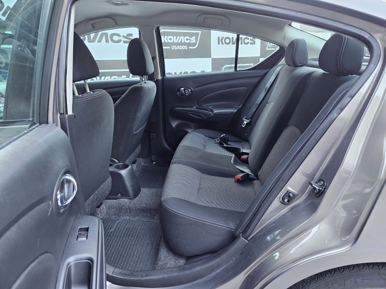 Nissan Versa 1.6 Sense Mt año 2015