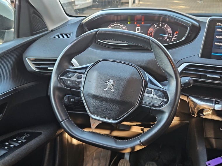 Peugeot 3008 3008 Puretech 1.2l año 2022