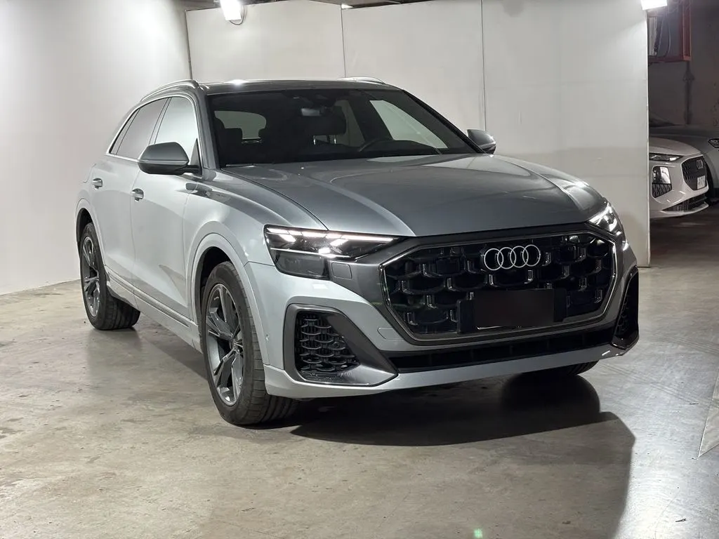 Audi Q8 Pi 55 Tfsi 4x4 3.0 Aut año 2025