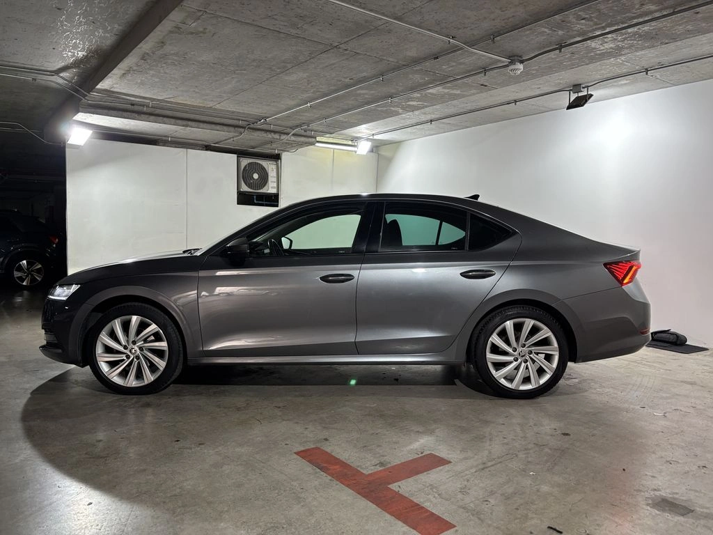 Skoda Octavia 1.4 Tsi Design At año 2024