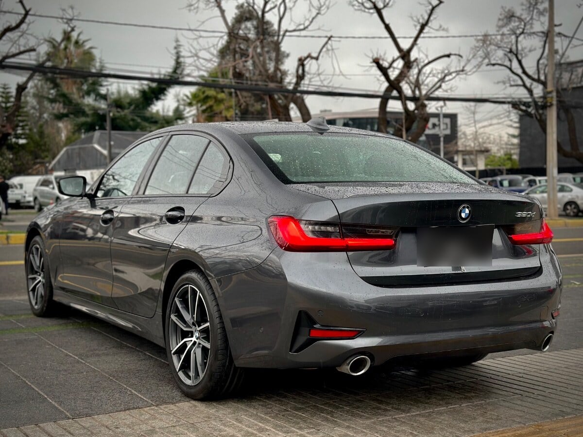 BMW 320d Executive año 2021