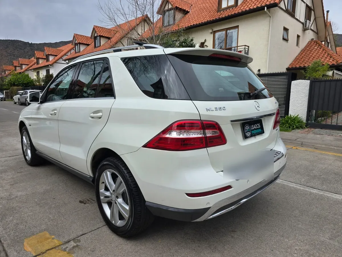 MERCEDES BENZ ML350 3.5 At año 2013