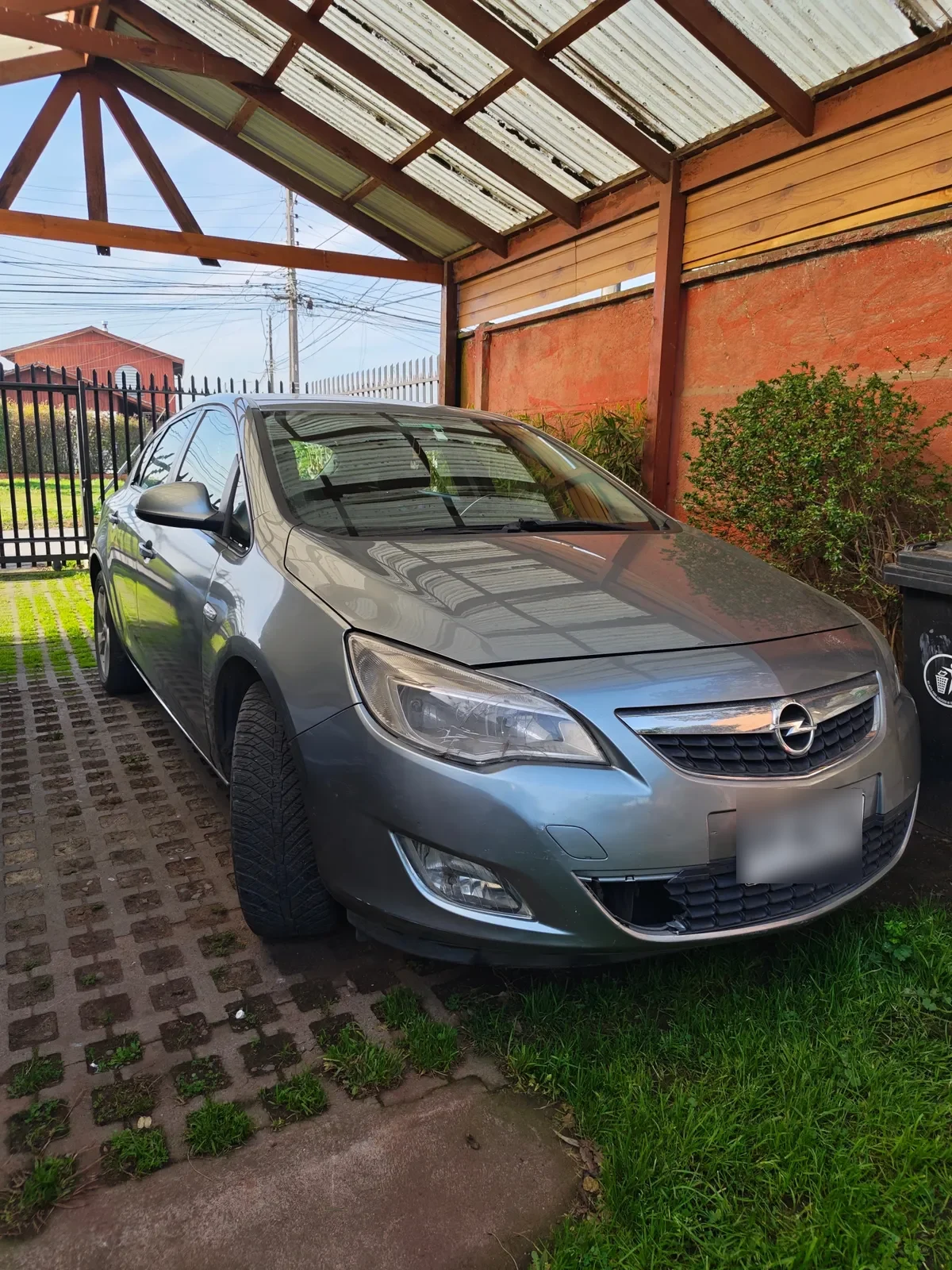 OPEL ASTRA 1.6 Iii Cosmo Hb5d At año 2013