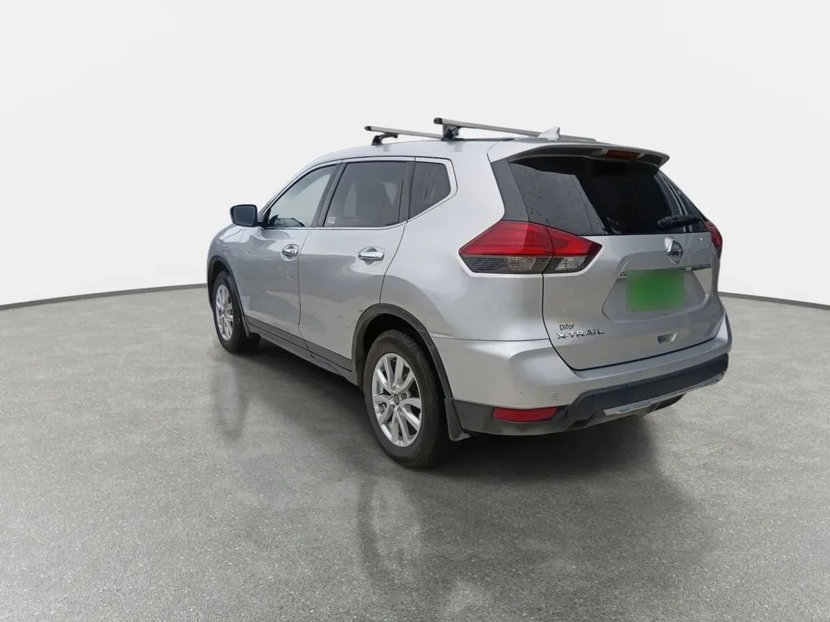 Nissan X-Trail 2.5 Sense 4x2 3row Cvt At 5p año 2021