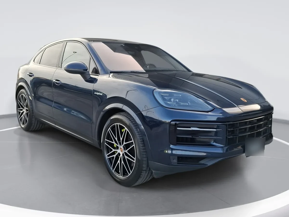 Porsche Cayenne 3.0 E-Hybrid Coupe 4x4 At 5p año 2025
