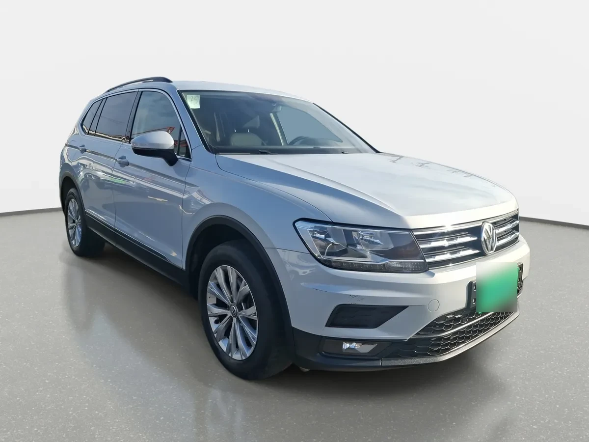 Volkswagen Tiguan 1.4 Tsi Comfortline 4x2 At 5p año 2018