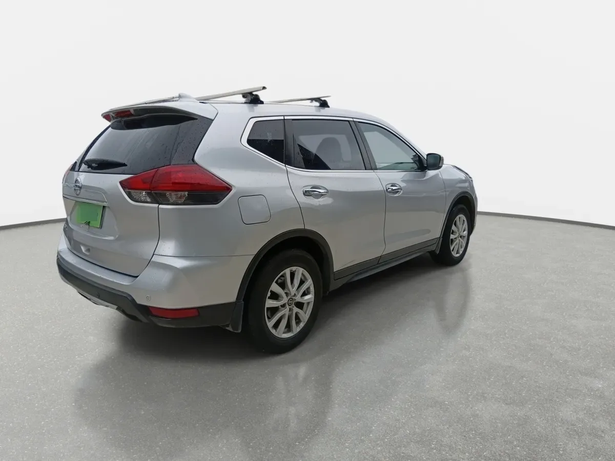 Nissan X-Trail 2.5 Sense 4x2 3row Cvt At 5p año 2021