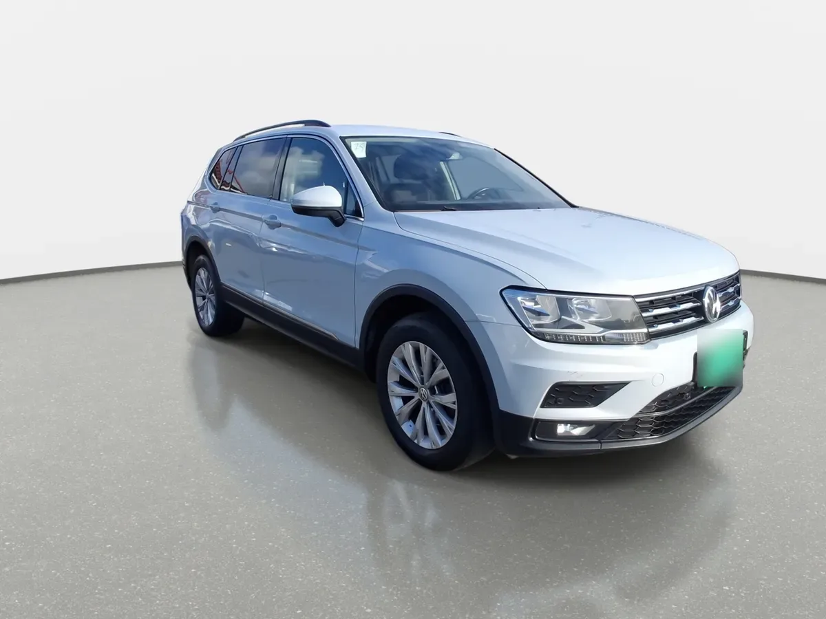 Volkswagen Tiguan 1.4 Tsi Comfortline 4x2 At 5p año 2018
