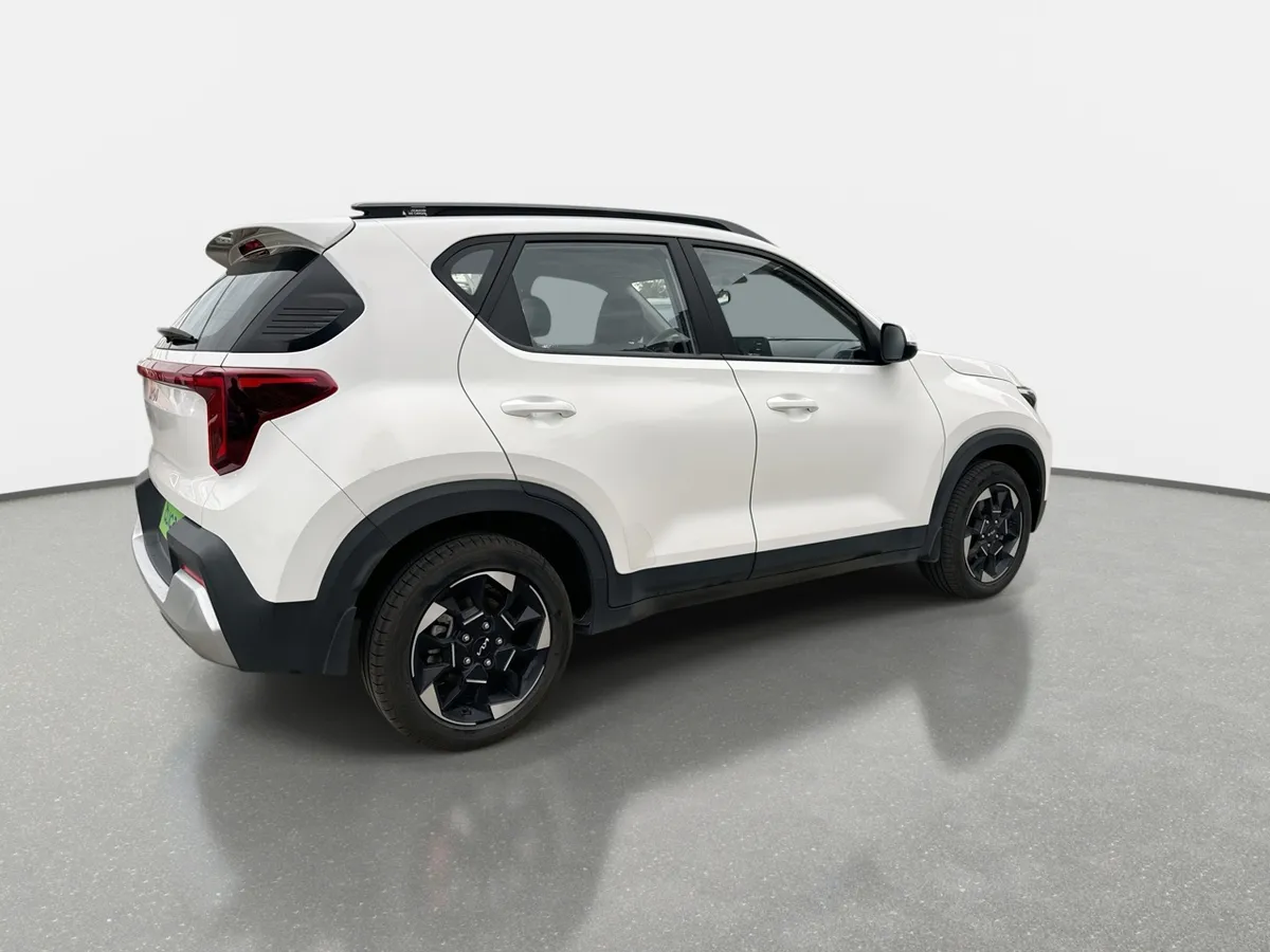 Kia Sonet 1.5 Ex 4x2 Ivt Ri At 5p año 2025