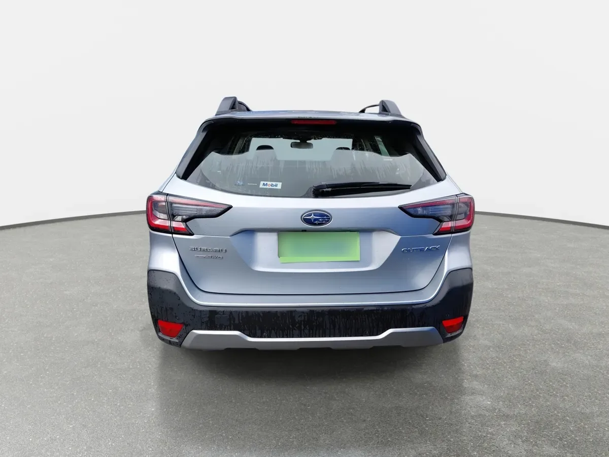 Subaru Outback 2.5i Dynamic Awd Cvt At 5p año 2024
