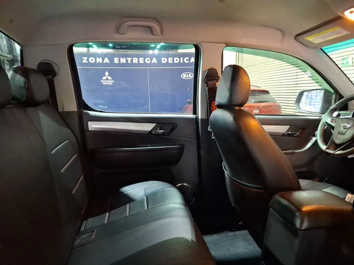 JAC T8 2.0 Comfort Diesel 4x2 Mt 4p año 2021