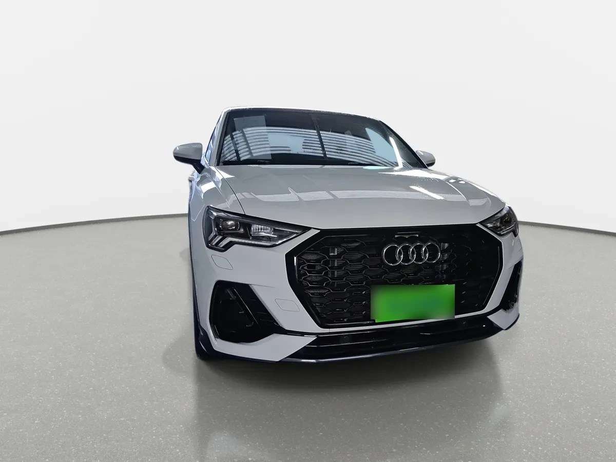 Audi Q3 1.5 35 Tfsi S-Line Sportback 4x2 S-Tronic At 5p año 2026