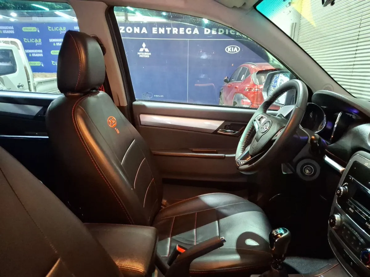JAC T8 2.0 Comfort Diesel 4x2 Mt 4p año 2021
