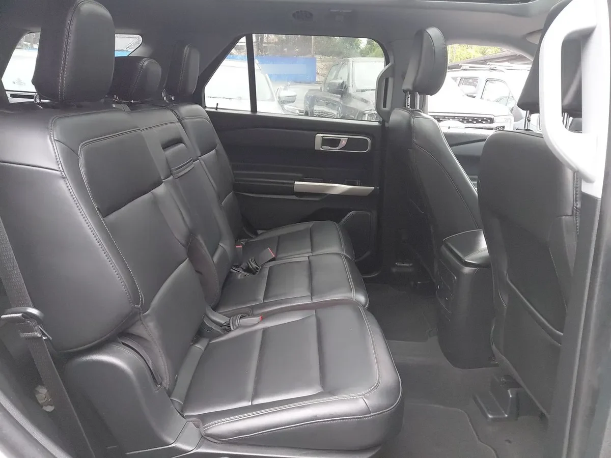 Ford Explorer 2.3 Ecoboost Xlt 4x4 At 5p año 2024