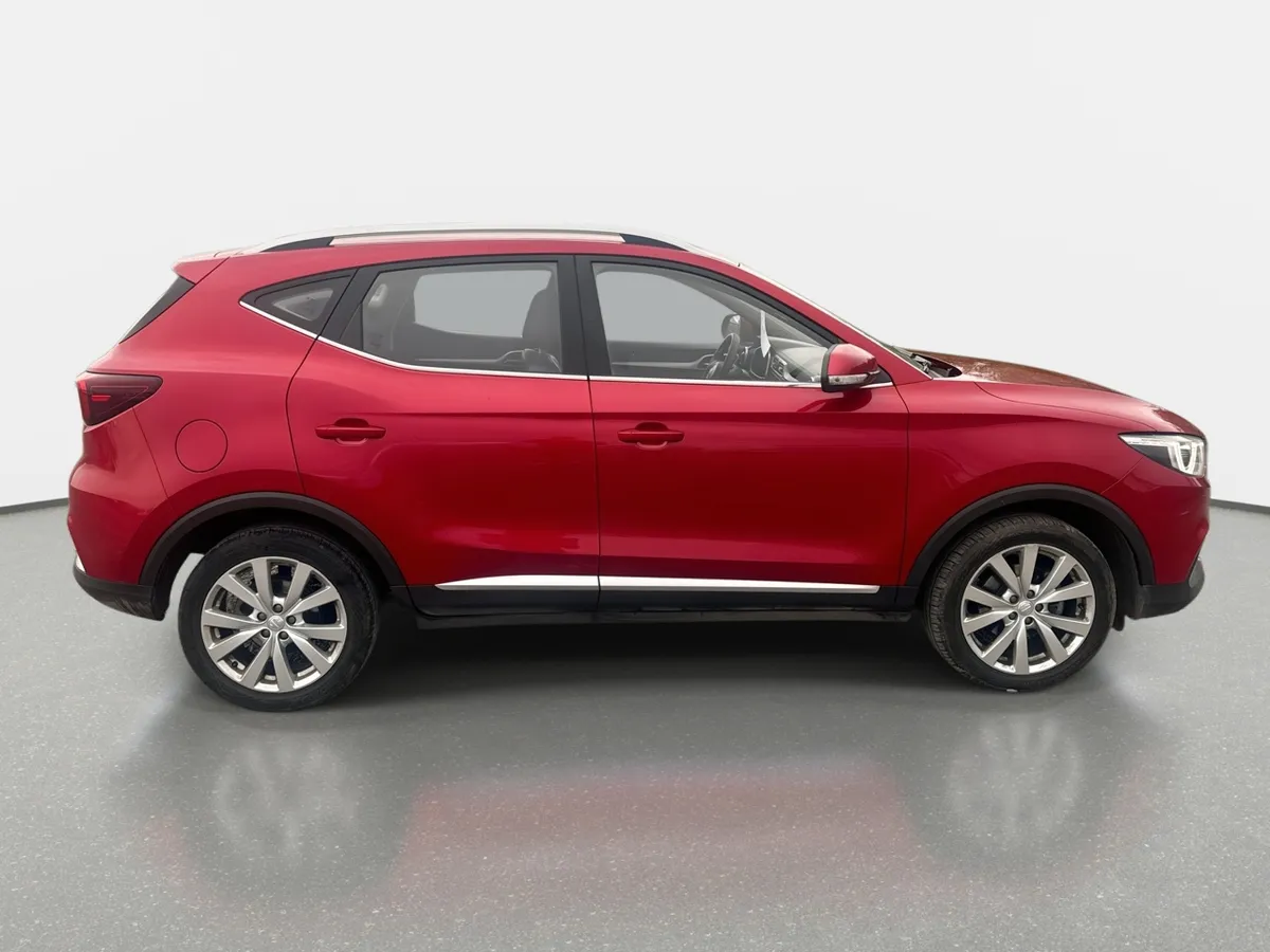 MG Mg Zs 1.5 Std 4x2 At 5p año 2024