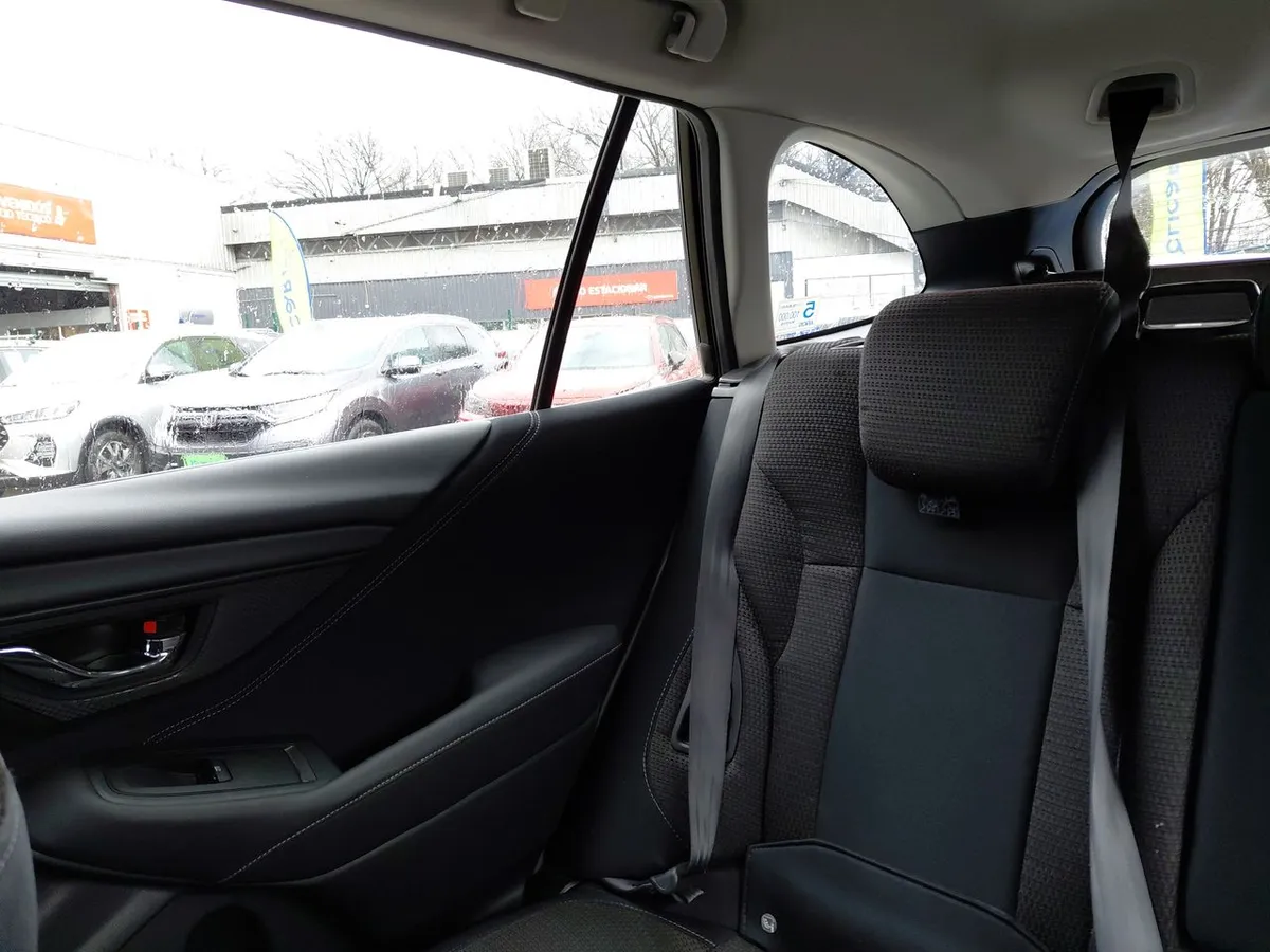 Subaru Outback 2.5i Dynamic Awd Cvt At 5p año 2024