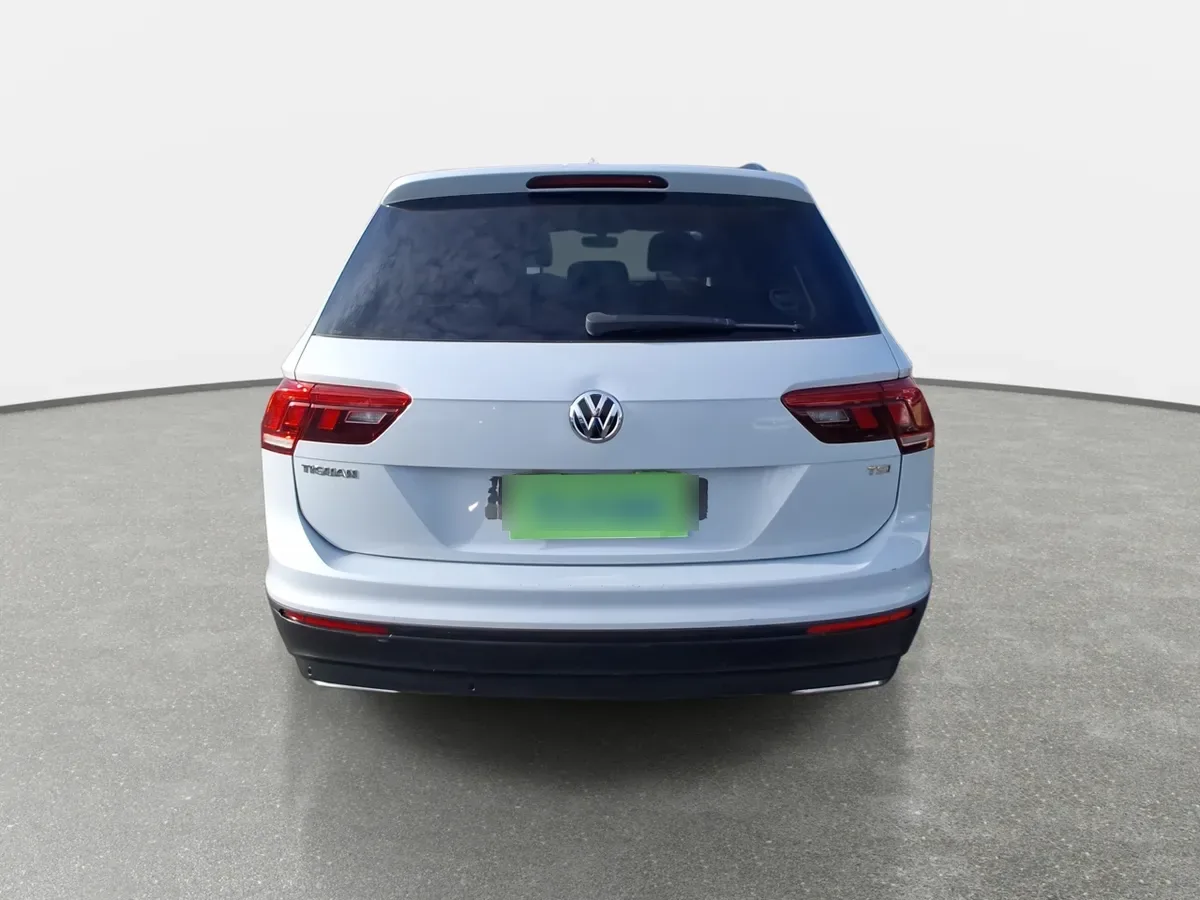 Volkswagen Tiguan 1.4 Tsi Comfortline 4x2 At 5p año 2018