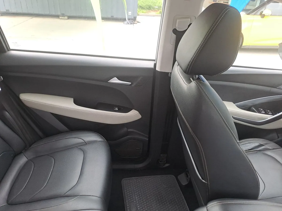 Chevrolet Captiva 1.5t Ltz Fwd Mt 5p año 2022