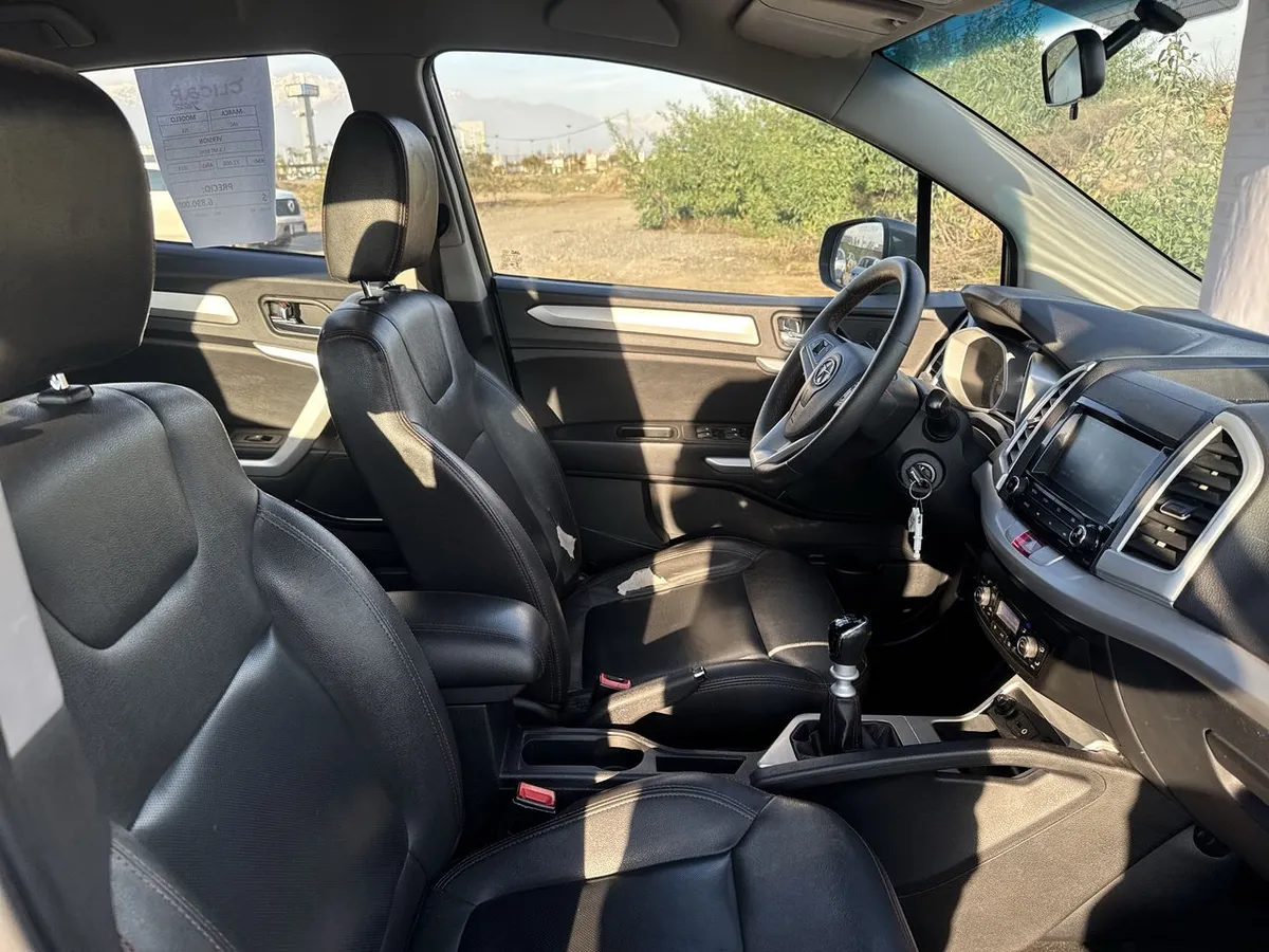 JAC S3 1.6 Luxury 4x2 Mt 5p año 2018