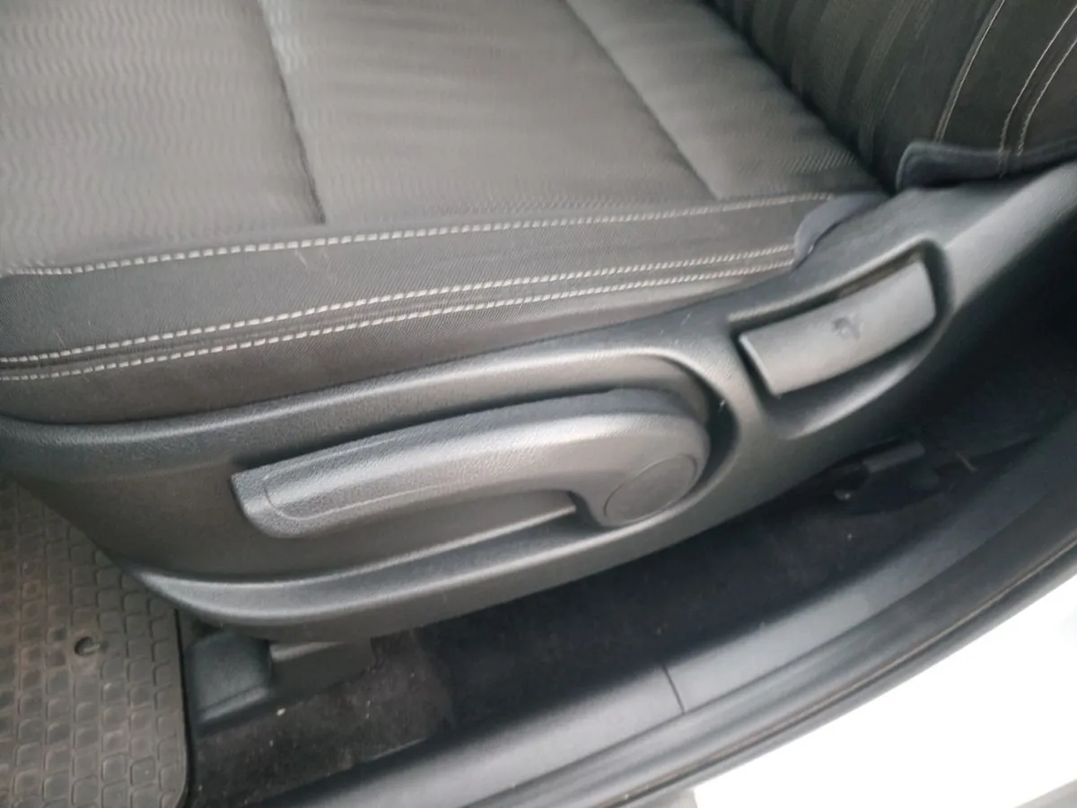 Kia Sportage 2.0 Gtl Diesel 2wd 8at 5p año 2020
