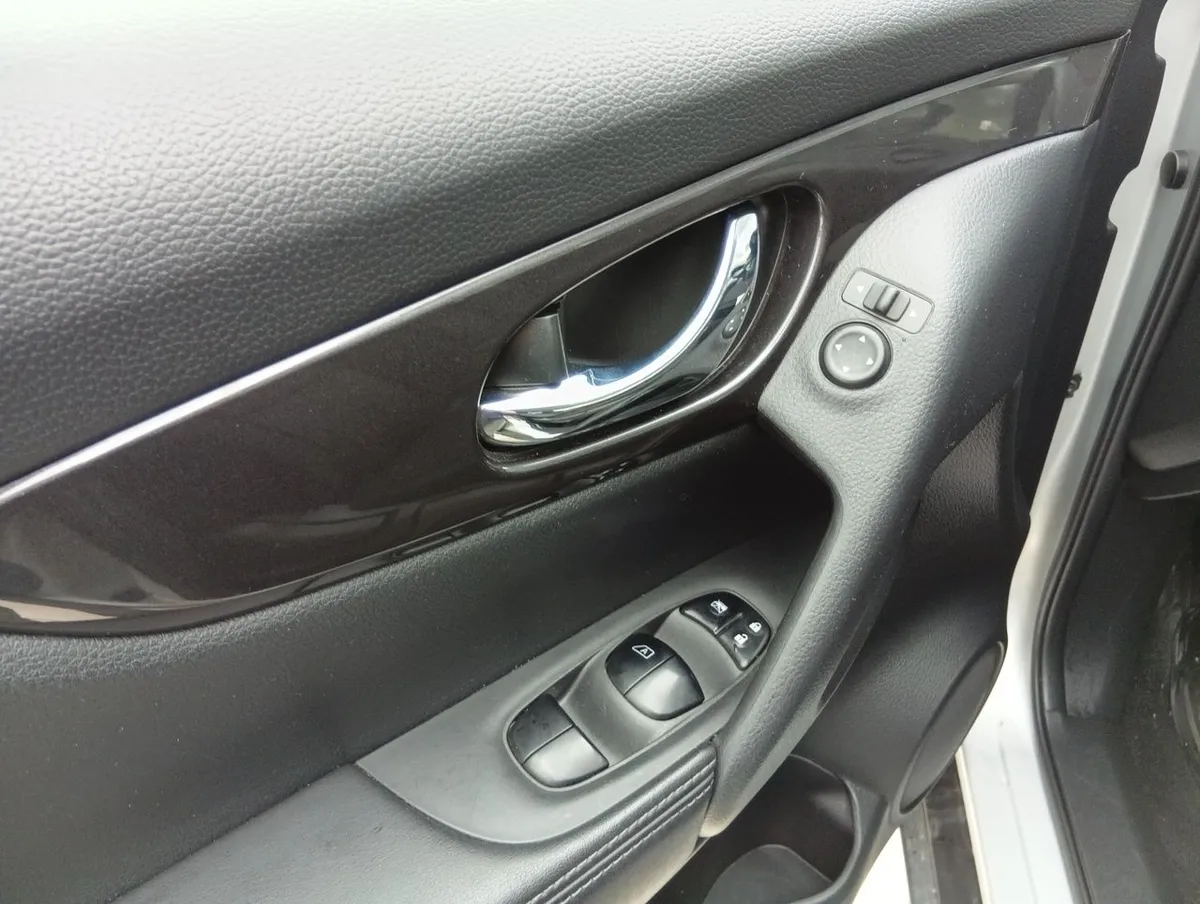 Nissan X-Trail 2.5 Sense 4x2 3row Cvt At 5p año 2021