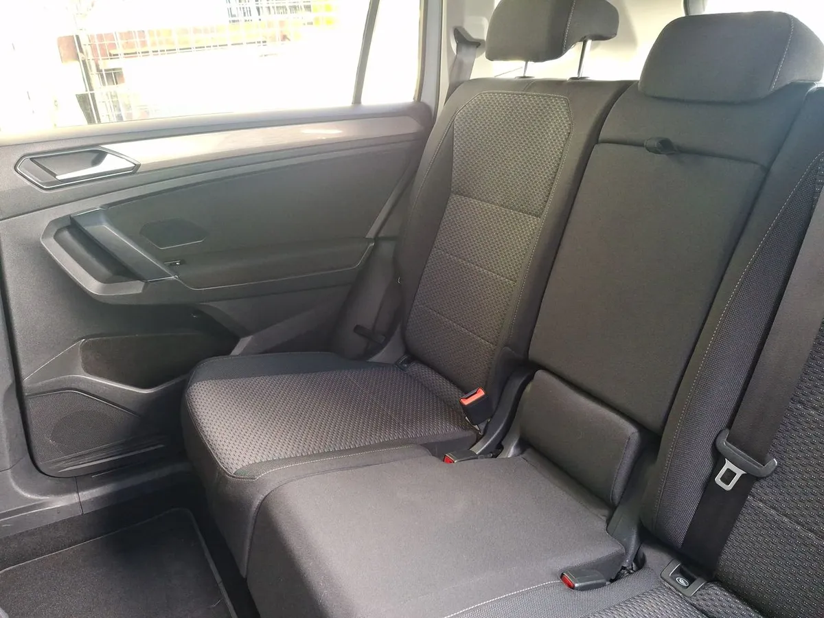 Volkswagen Tiguan 1.4 Tsi Comfortline 4x2 At 5p año 2018
