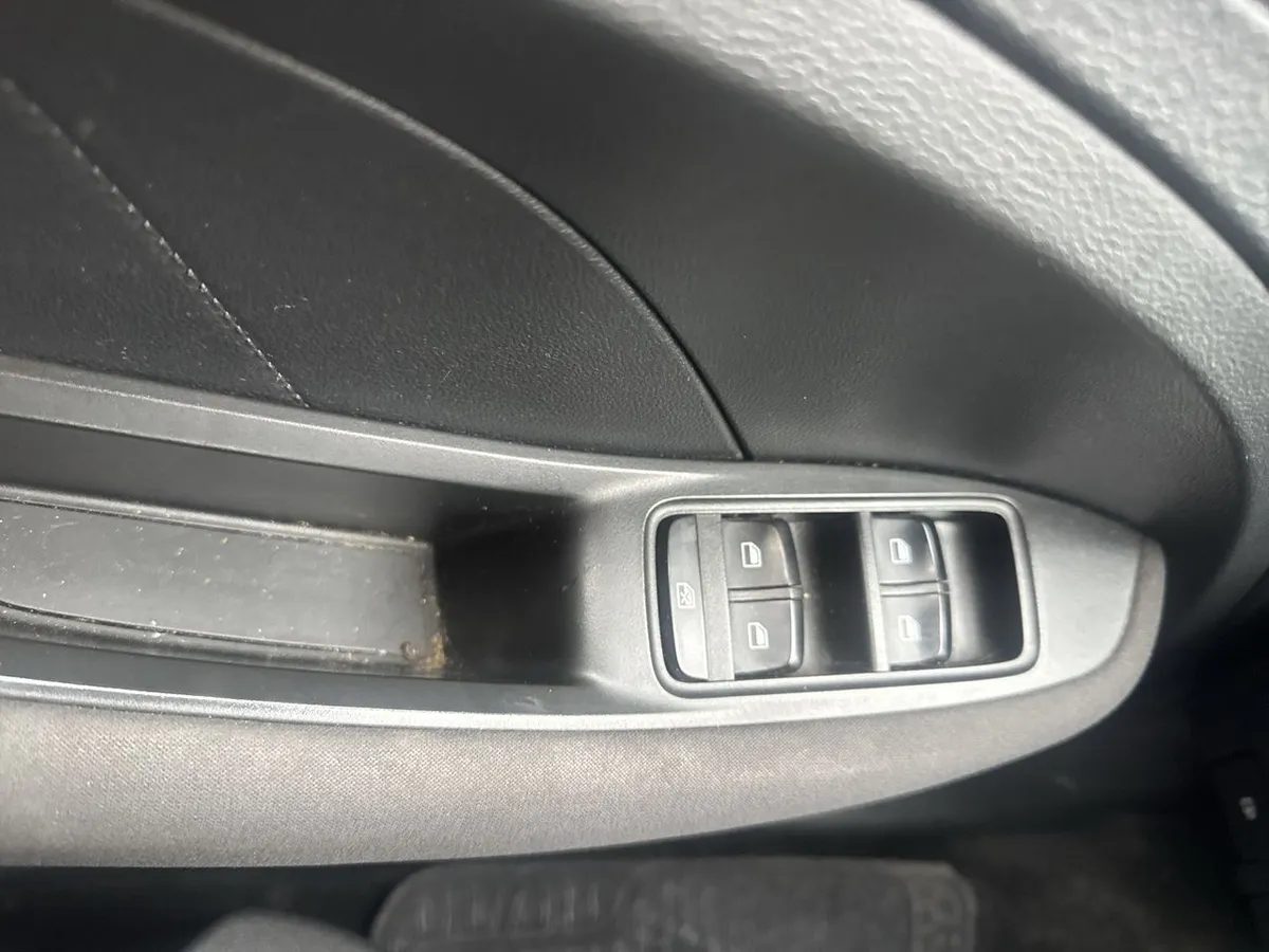 MG Mg Zs 1.5 Std 4x2 At 5p año 2024