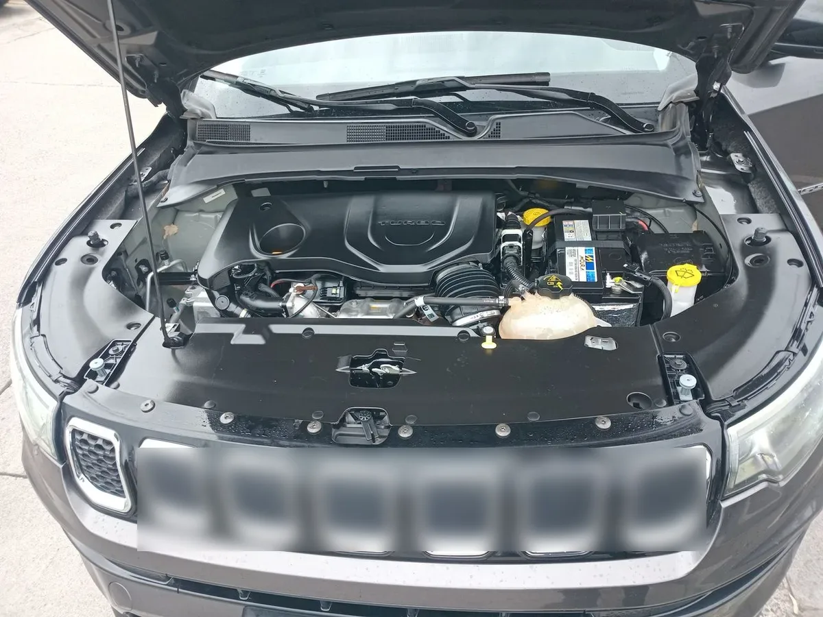 Jeep Compass 1.3 Longitude 4x2 At 5p año 2024