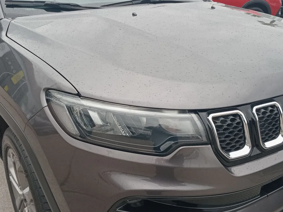 Jeep Compass 1.3 Longitude 4x2 At 5p año 2024