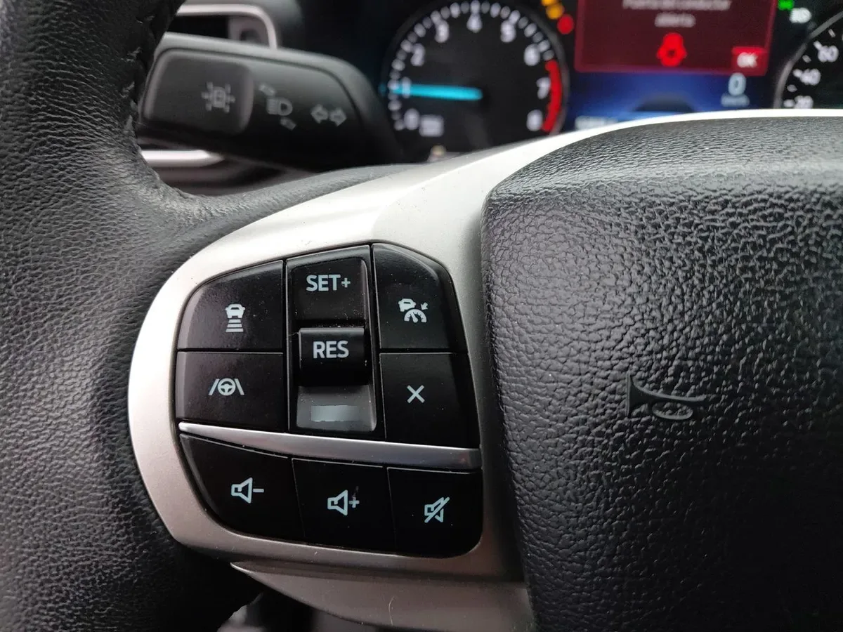 Ford Explorer 2.3 Ecoboost Xlt 4x4 At 5p año 2024