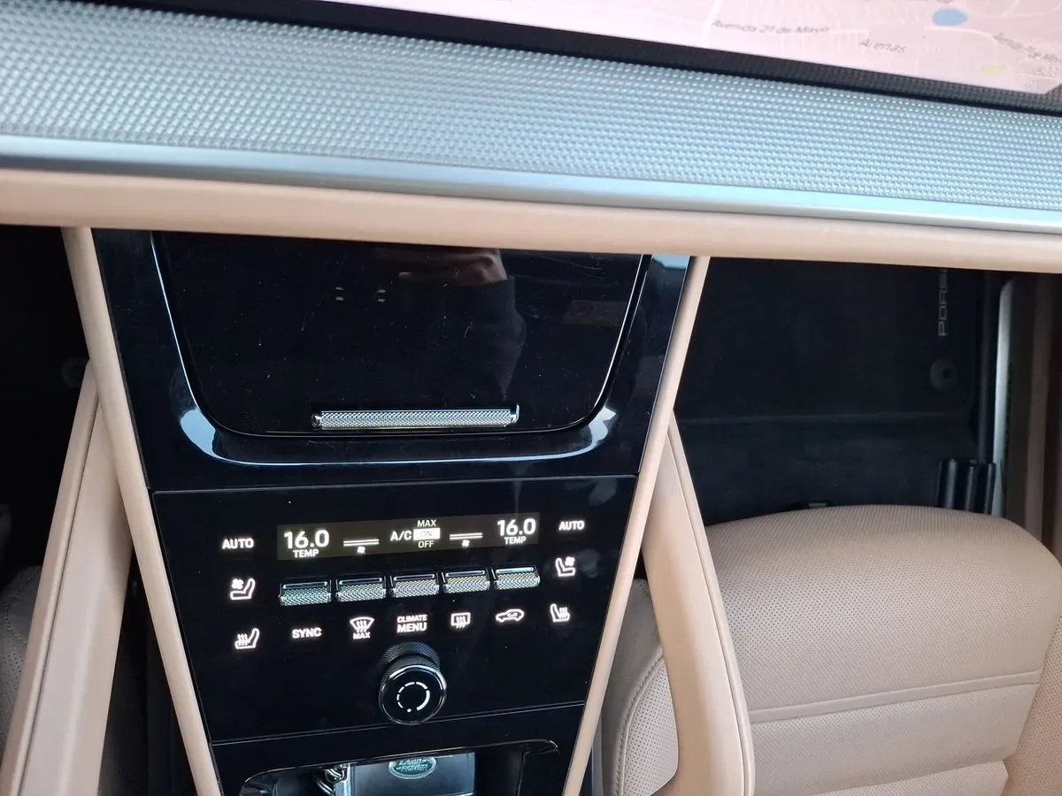 Porsche Cayenne 3.0 E-Hybrid Coupe 4x4 At 5p año 2025