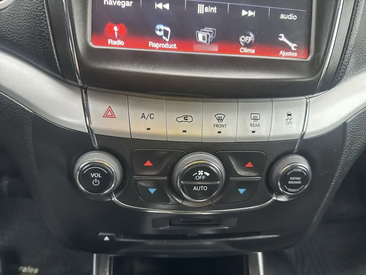 Dodge Journey 2.4 Se 4x2 At 5p año 2018