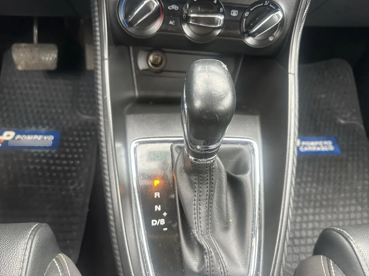 MG Mg Zs 1.5 Std 4x2 At 5p año 2024