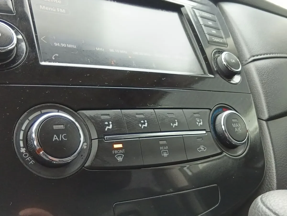 Nissan X-Trail 2.5 Sense 4x2 3row Cvt At 5p año 2021